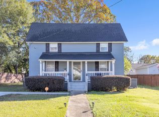 6 8th St, Greer, SC 29651