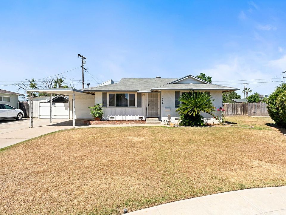 1st image of 1542 W Sussex Way