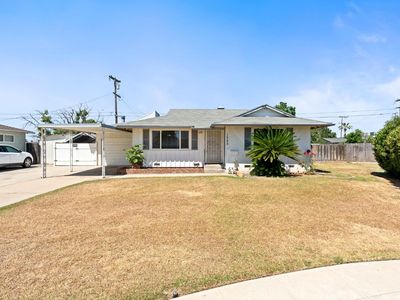 1542 W Sussex Way, Fresno, CA, 93705