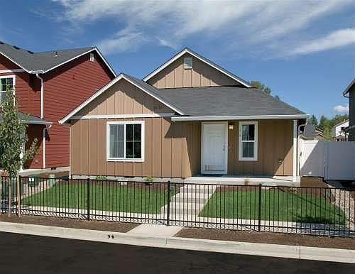 1st image of 519 SE 13th Ave