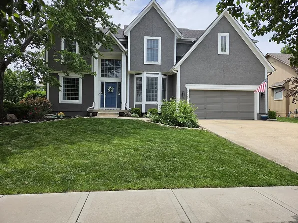 5320 Round Prairie St, Shawnee, KS 66226