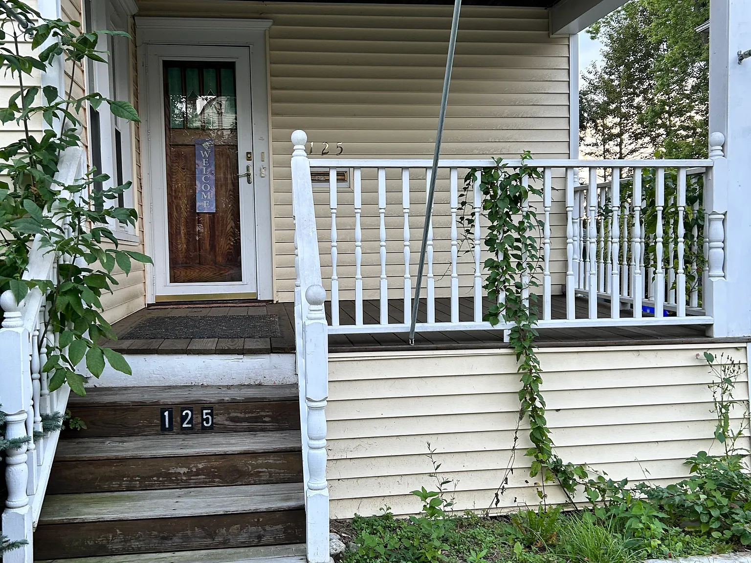 3 bed, $1,750 — Photo 2
