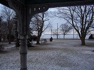 3rd image of 302 E Main St