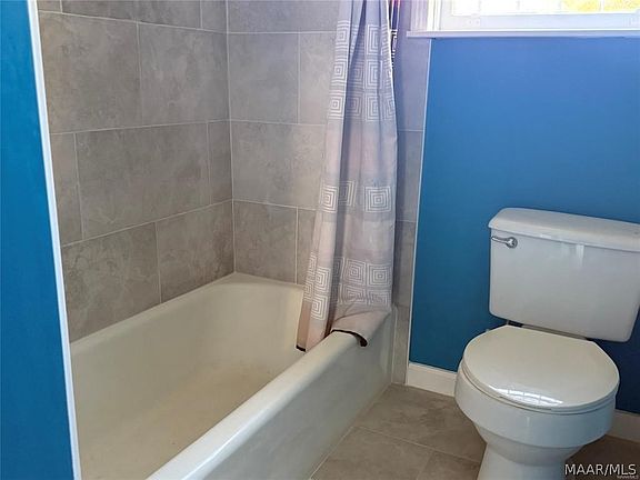 5th image of 358 Collinwood Ave