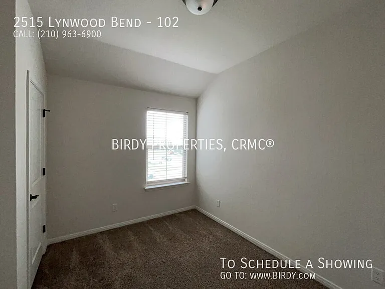 2515 Lynwood Bnd #102 — Photo 21