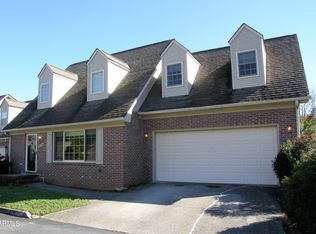 2034 Cochran Pl, Maryville, TN 37803