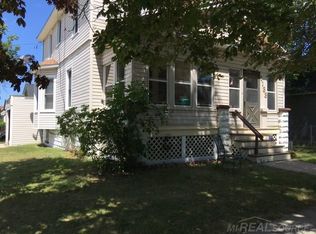 1133 Division St, Port Huron, MI