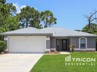 538 Sunset Rd N, Rotonda West, FL 33947