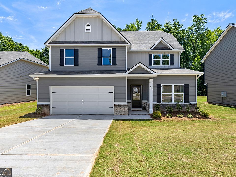 1st image of 501 Charleston Pl