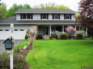 103 Country Walk Rd, Schenectady, NY 12306