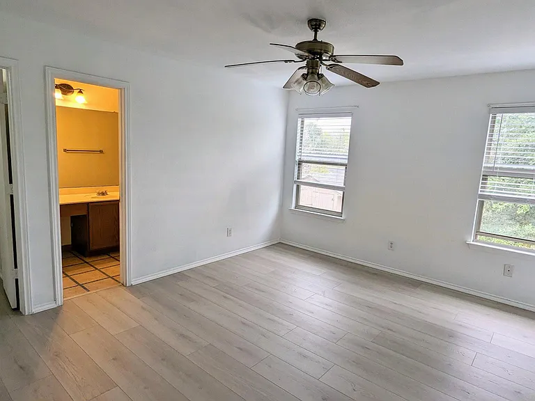 5501 Apple Orchard Ln — Photo 7