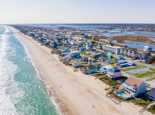 417 N Shore Dr, Surf City, NC 28445