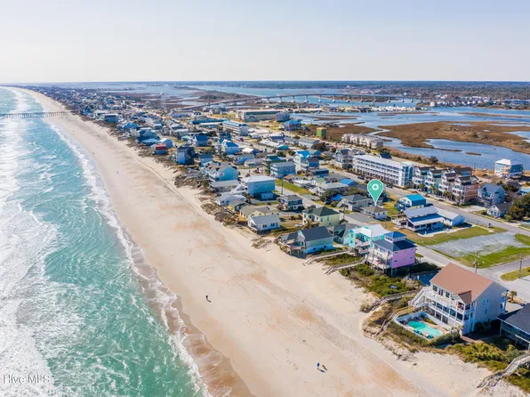 417 N Shore Drive, Surf City, NC 28445