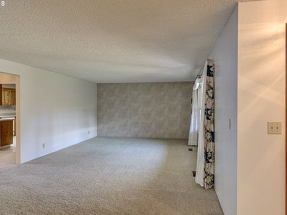 3rd image of 3289 Neamar Dr