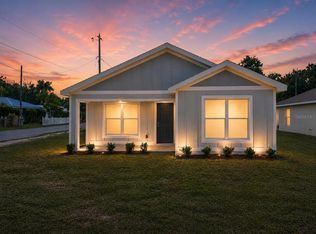 6024 12th St, Zephyrhills, FL 33542