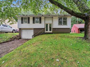138 Memorial Dr, Michigan City, IN 46360