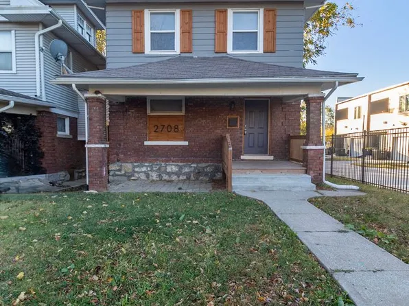 2708 Olive St, Kansas City, MO 64109