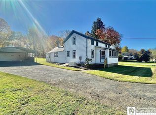 549 King Rd, Forestville, NY 14062