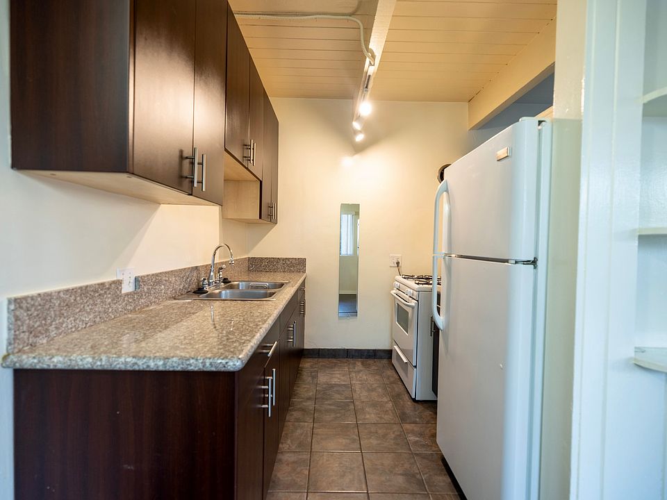1st image of 451 S Oakhurst Dr APT 3