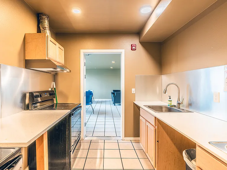 aPodment Suites at Genoa | Central District — Photo 11