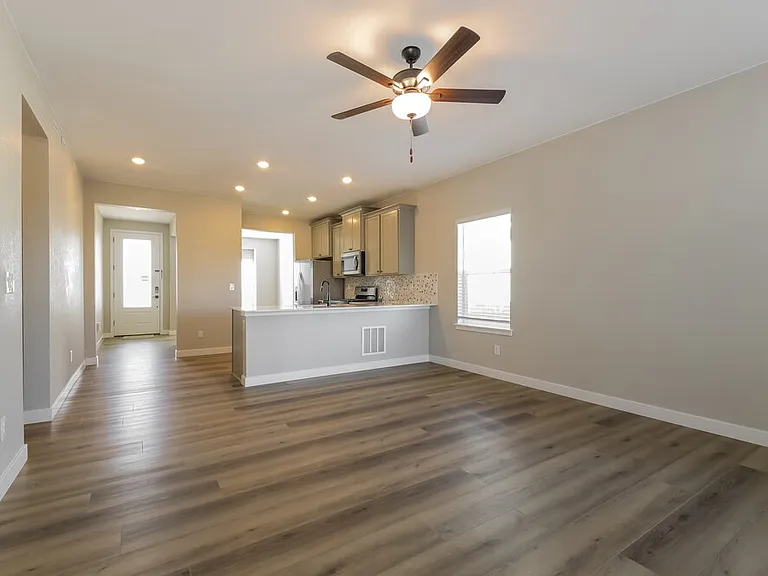 9466 Yampa Ct — Photo 5