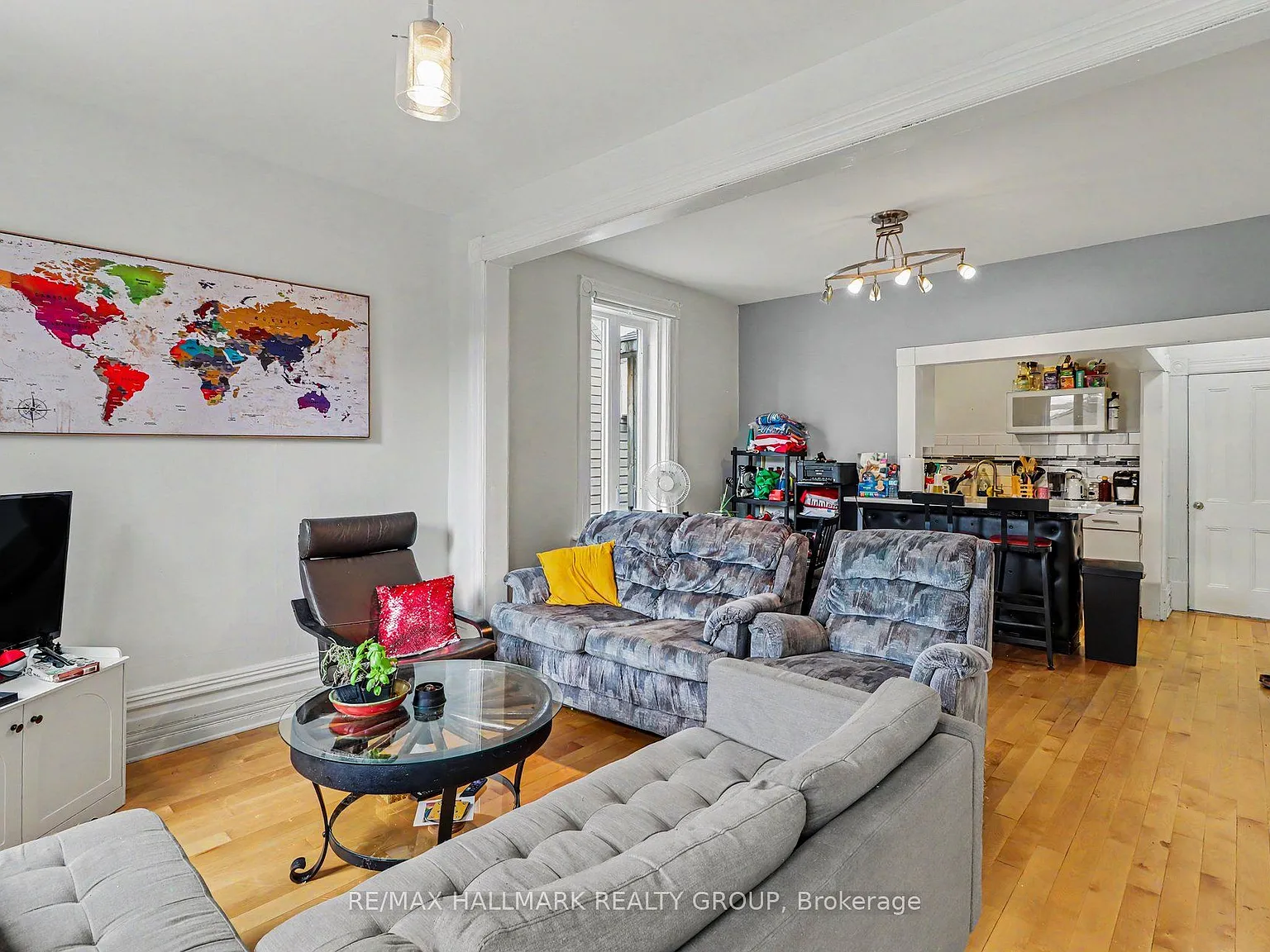 2 bed, $1,950 — Photo 4