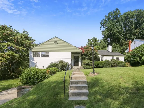 5806 Osceola Rd, Bethesda, MD 20816