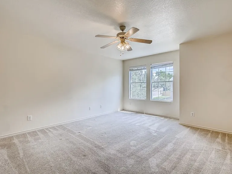 4807 Heather Pass — Photo 6