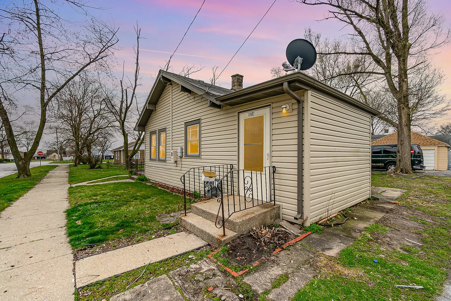 3034 182nd Pl photo 1