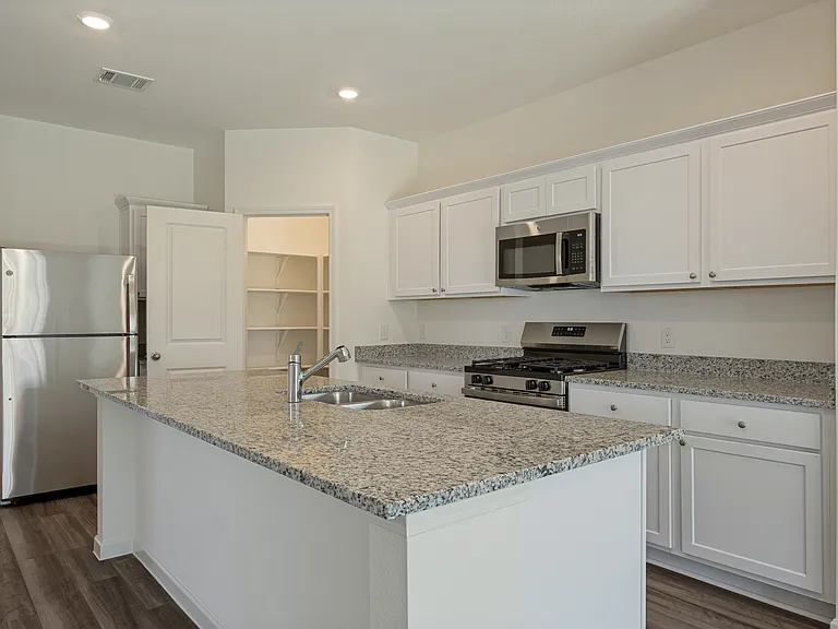 1425 Elliott Rd — Photo 8