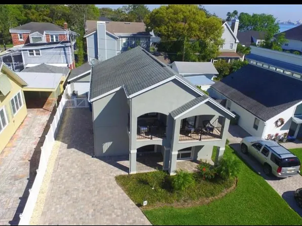 2905 W Bay Court Ave, Tampa, FL 33611