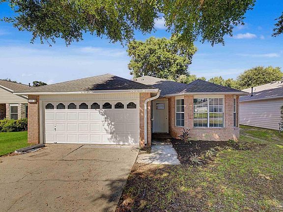 4th image of 521 Desert Oak Dr