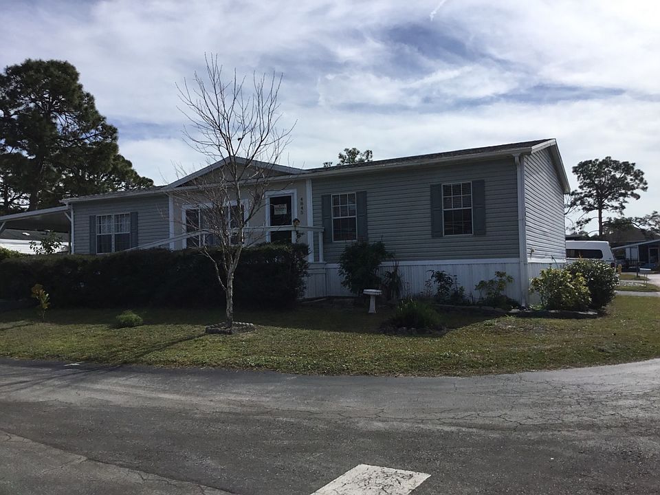 1st image of 4845 Mistletoe Ln