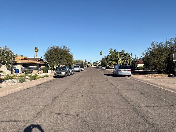 5th image of 1138 E Del Rio Dr