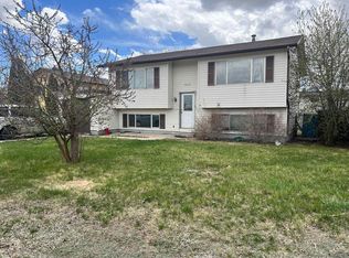 1513 W Reiner Pl, Cheyenne, WY 82007