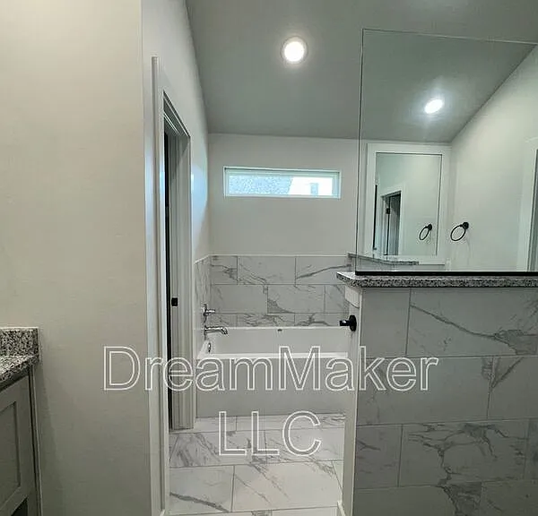 5176 Lily Ln — Photo 14