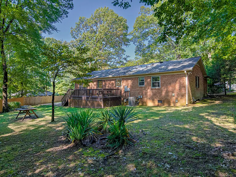 2305 Musket Ln — Photo 31