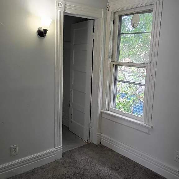 68 Bunn St — Photo 2