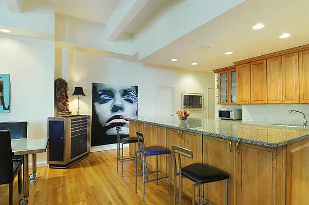 Rented by Corcoran | media 18