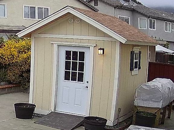 5th image of 75 Amberwood Cir