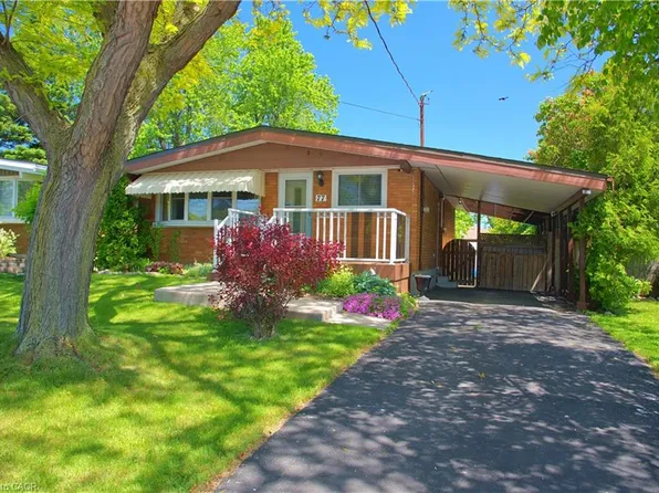 77 Lawfield Dr, Hamilton, ON L8V 4C6