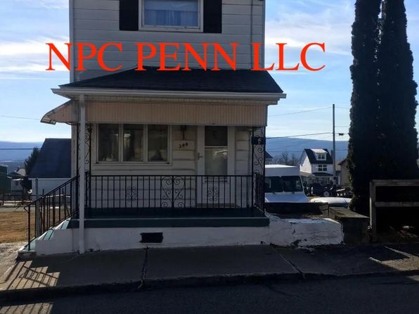 244 E North St