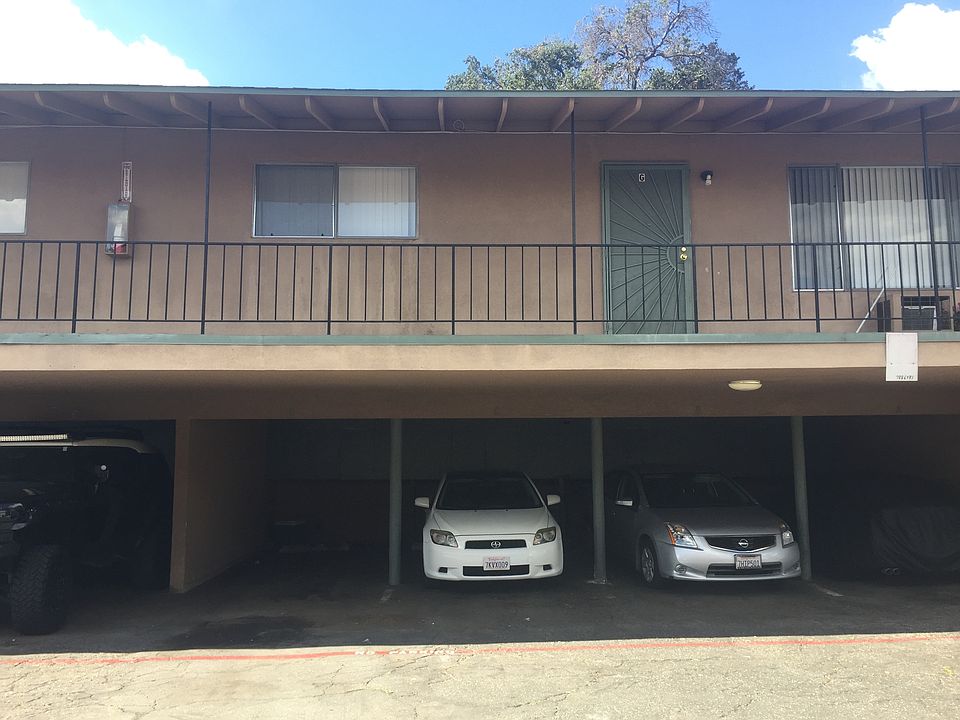 2nd image of 407 W J St APT H
