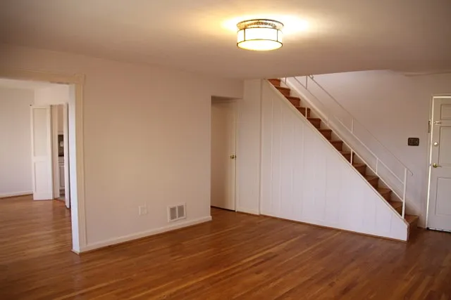 5311 Pooks Hill Rd #407 — Photo 3