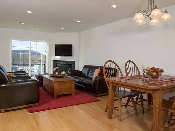 4th image of 76 Hudson View Ter #76