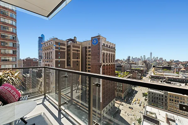 Rented by Compass | media 43