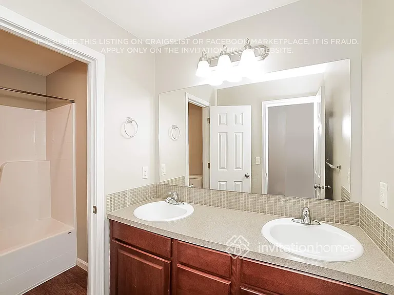 8114 164th St E — Photo 16