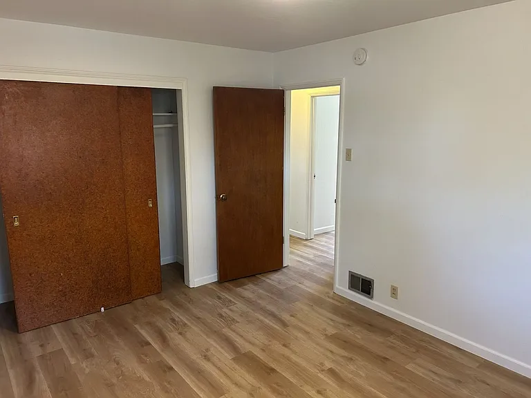 140 George Cir — Photo 22