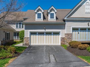 5 Pinehurst Cir, Monroe, NY 10950