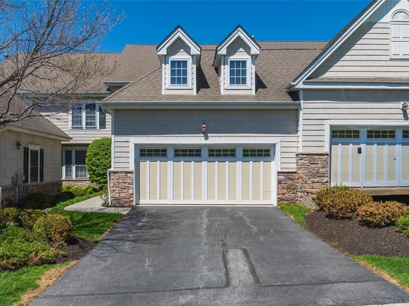 5 Pinehurst Circle, Monroe, NY 10950